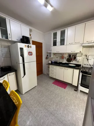 Imagem Apartamento à venda no Edifício LAUSANNE com 3 quartos e vista livre - Confira!