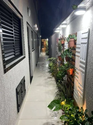Imagem Sobrado à venda, 60 m² por R$ 345.000,00 - Maracanã - Praia Grande/SP