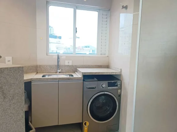 Imagem Apartamento frente mar com 3 dormitórios sendo 2 suítes 1 vaga de garagem em Balneário Camboriu/SC