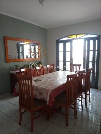 Imagem Linda e espaçosa casa com 217 m² de área construída e 320 m² de terreno. A residência possui 3...