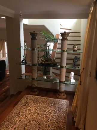 Imagem Casa no Res. Morada dos Pinheiros - 340m²