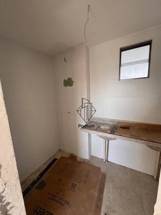 Imagem Apartamento de alto padrão com varanda / sacada nas proximidades de supermercado, restaurantes e colégio no Bessa-AP2783