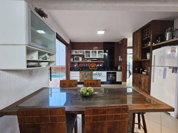 Imagem Casa com 4 dormitórios à venda, 360 m² por R$ 1.650.000 - Recanto do Poeta - Lagoa Santa/MG