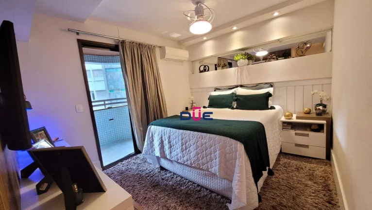 Imagem Apartamento com 4 dormitórios à venda, 214 m² por R$ 2.850.000,00 - Boqueirão - Santos/SP