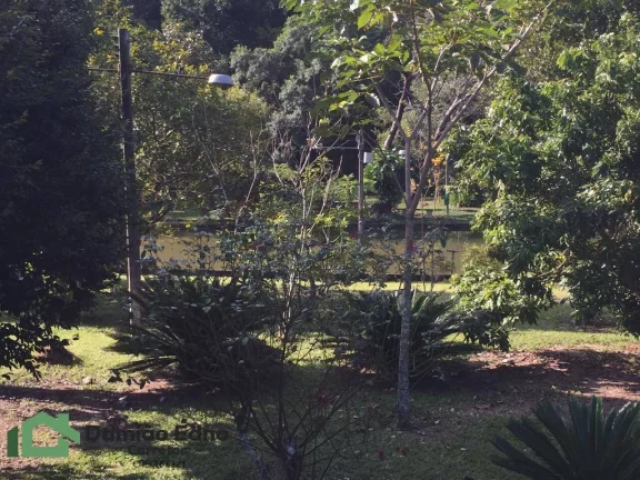 Imagem Chacara com 4100 metros, lago com peixe, churrasqueira, piscina, fogão alen