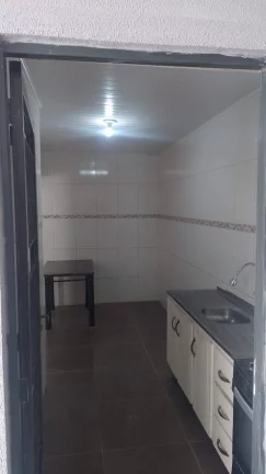 Imagem Terreno com Casa Não Averbada no Condomínio La Salle - Pinheirinho