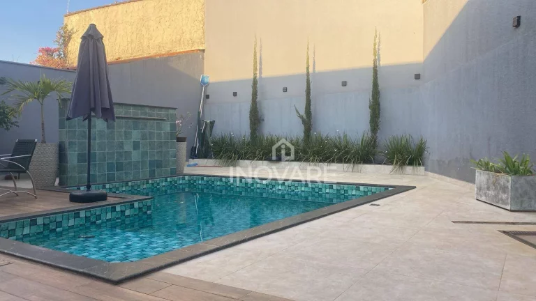 Imagem Casa com 3 dormitórios à venda, 190 m² por R$ 1.800.000,00 - Residencial Jardim Primavera - Itumbiara/GO