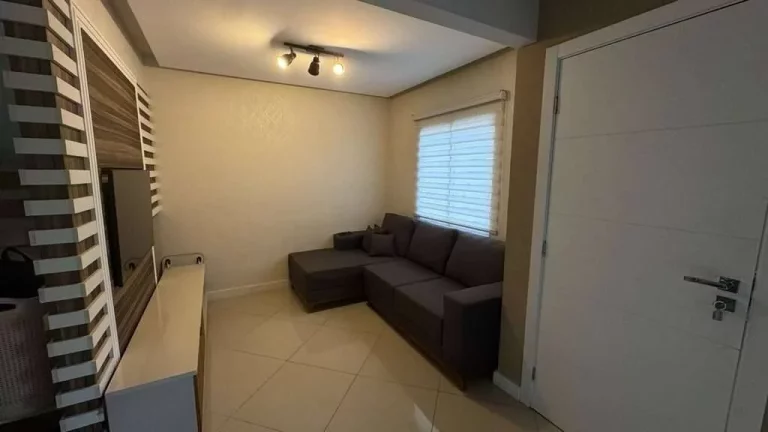Imagem Cond. Village Wimblendon - 3 dorms / 1 ste, quintal privativo!