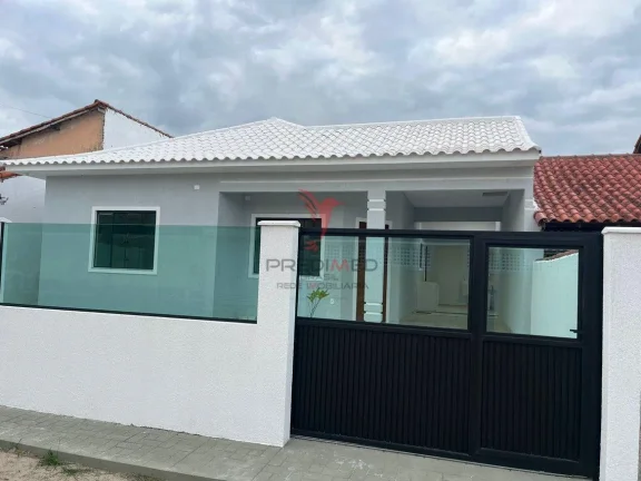 Imagem Casa Nova Primeira Locação - 2 Quartos c/ 1 Suíte- 300m da Praia!