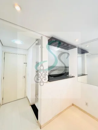 Imagem Venda de apartamento no Jardim Nova Europa, Campinas. 2 dormitórios, sala, cozinha, lavanderia, 2 banheiros, 1vaga de garagem, armários, 110 m² út