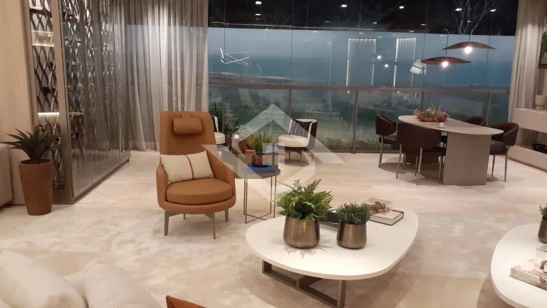 Imagem Apartamento de 4 Quartos para Venda na Barra da Tijuca com 268 m²