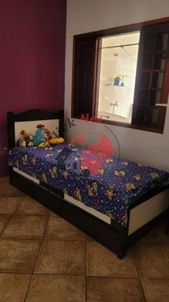 Imagem Casa térrea com edícula à venda no bairro de Rudge Ramos, São Bernardo do Campo com 3 dormitórios, 3 vagas, 196 m².