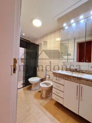 Imagem Apartamento a venda na Rua Sergipe com 130m², 3 quartos (1 suíte) e 2 vagas.