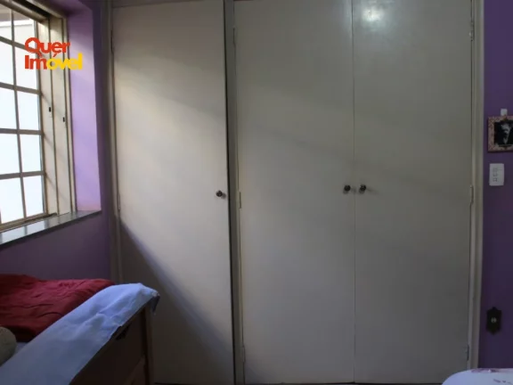 Imagem Imperdível oportunidade! Casa à venda em Ribeirão Preto-SP, bairro Parque Residencial Lagoinha. 3 quartos, 1 suíte, 2 salas, 3 banheiros, 2 vagas de garagem, 420 m².