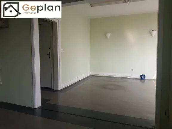 Imagem Excelente, Conjunto Comercial, 4 Salas, 2 Banh, sem Vaga, 130m.