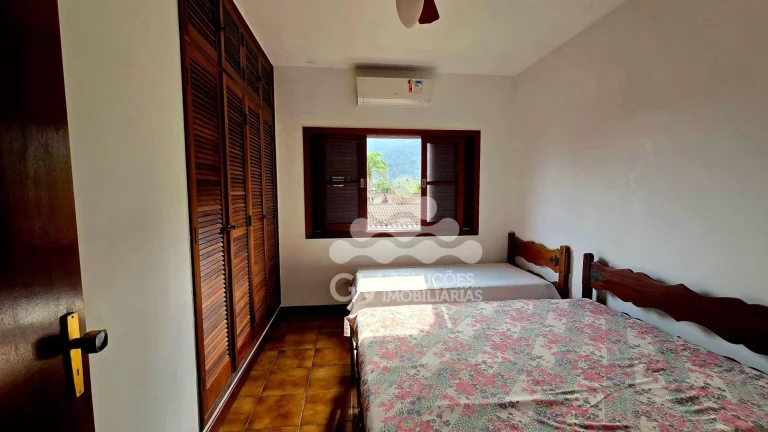 Imagem Casa com 4 quartos à venda, por R$ 2.000.000 - Condomínio Lagoinha - Ubatuba/SP
