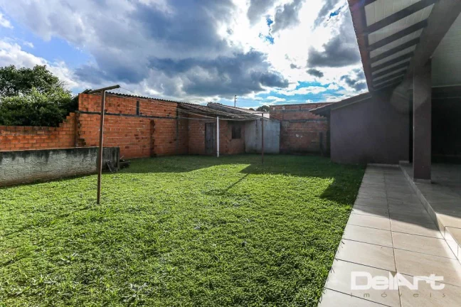 Imagem Excelente casa térrea com uma generosa metragem de R$ 160,00m2 aproximadamente - em alvenaria, localizada a próxima também a panificadoras, mercados,