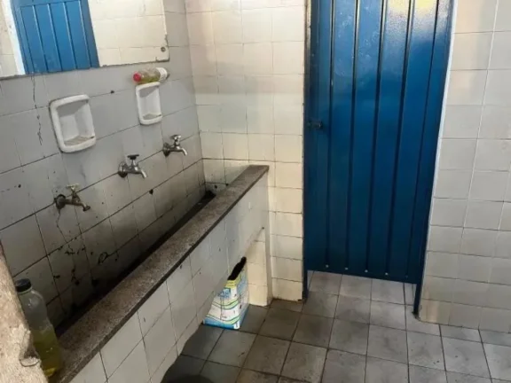 Imagem Oportuidade única: Galpão Comercial à Venda em Sorocaba-SP, Jardim Simus! 1 sala, 1 banheiro, 341m² de área!