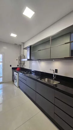 Imagem Apartamento à Venda, 147m2, 3 Dormitórios(2 suítes), Jurerê, Florianópolis/SC