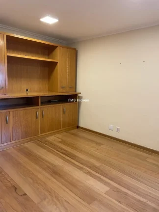 Imagem Apartamento 3 suítes, 3 vagas e 209m2 de útil no Itaim Bibi