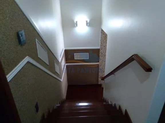 Imagem Casa Sobrado - Monte Alto - Centro - Região Central