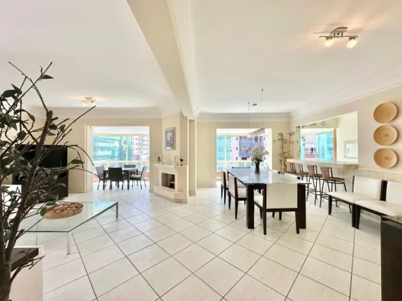 Imagem Apartamento 4 Dormitórios - Bairro Zona Nova