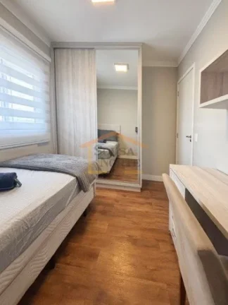Imagem Apartamento mobiliado, 2 dormitórios, 2 banheiros (1 suite), sala, cozinha, área de serviço e var...