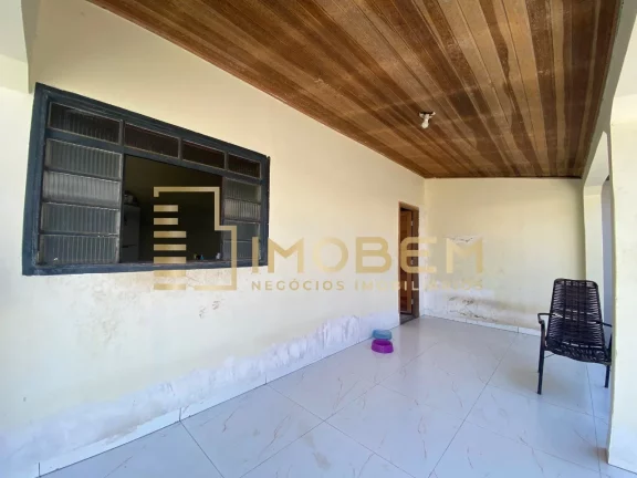 Imagem Casa de 3 quartos com suíte no Setor Residencial Norte de Sinop-MT: 120m² e garagem.