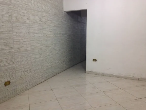 Imagem Sobrado com 2 Suítes e Sala Ampla em Vila Carrão