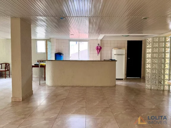 Imagem Apartamento à venda com 3 dormitórios sendo 1 suíte no Centro de Florianópolis/SC.