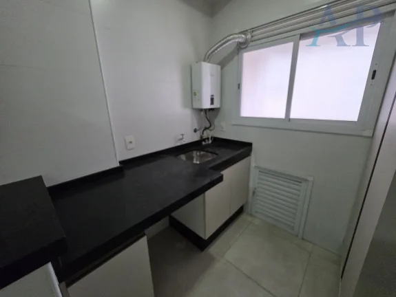 Imagem Apartamento no Canto do Forte em Praia Grande com 2 Dormitórios