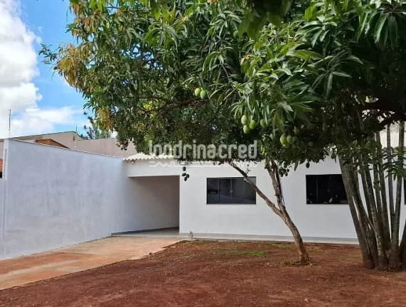 Imagem Casa à venda com 3 quartos, 2 banheiros e amplo terreno de 450 m² – conforto e espaço para toda a família