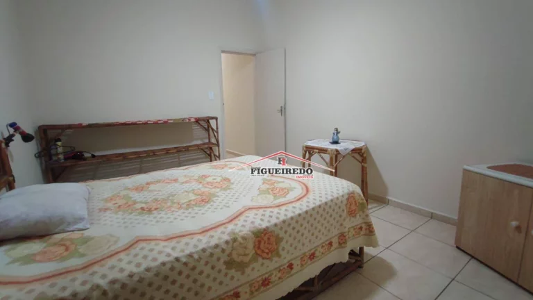 Imagem Sobrado à venda, 144 m² por R$ 795.000,00 - Canto do Forte - Praia Grande/SP