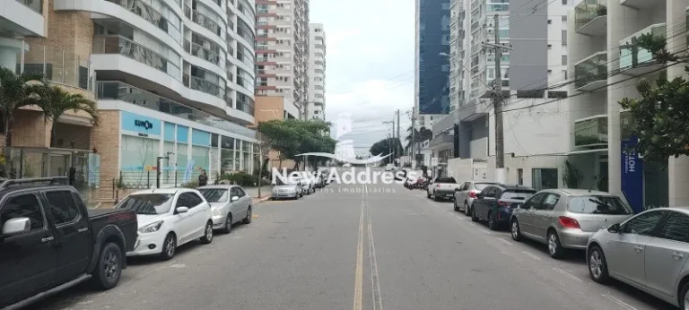 Imagem Loja à Venda na Quadra do Mar da Praia de Itaparica - Vila Velha/ES