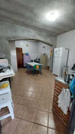 Imagem Casa para Venda em São Roque, Centro, 2 dormitórios, 1 banheiro, 2 vagas