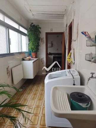 Imagem Apartamento com 3 quartos à venda, 180 m² por R$ 980.000 - Gonzaga - Santos/SP