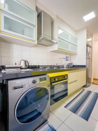 Imagem Este apartamento localizado no Bello - Cambuí oferece 83m² de área útil e apresenta uma planta f...
