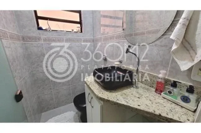 Imagem Sobrado para Venda em São Bernardo do Campo / SP no bairro Parque Terra Nova II