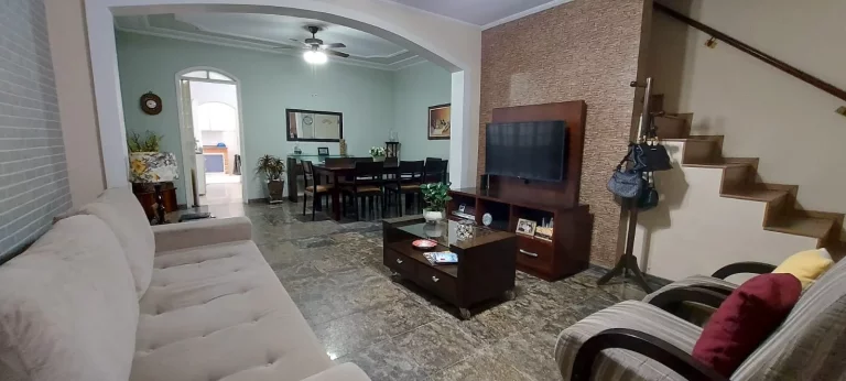 Casa com 3 Quartos à Venda, 132 m² em Vila Carlos De Campos - São Paulo