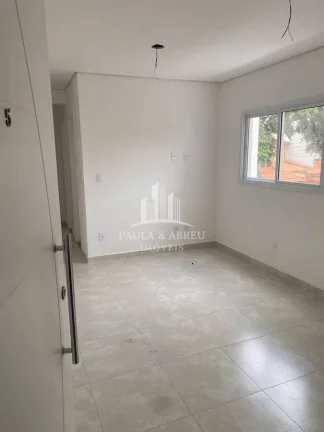 Imagem Apartamento 50m² com Quintal, 2 Quartos, 1 Suíte com Sacada,1 vaga no Parque Oratório, Santo André