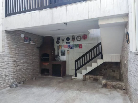 Imagem Sobrado Maravilhoso com 190 m² 3 Dormitorios sendo 1 Suite Estuda Permuta