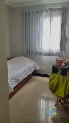 Imagem Lindo apartamento mobiliado à venda com 71m², 3 quartos e 1 vaga