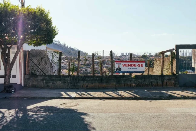 Imagem Terreno à venda em Jundiaí, Vila Maringá, 266m2