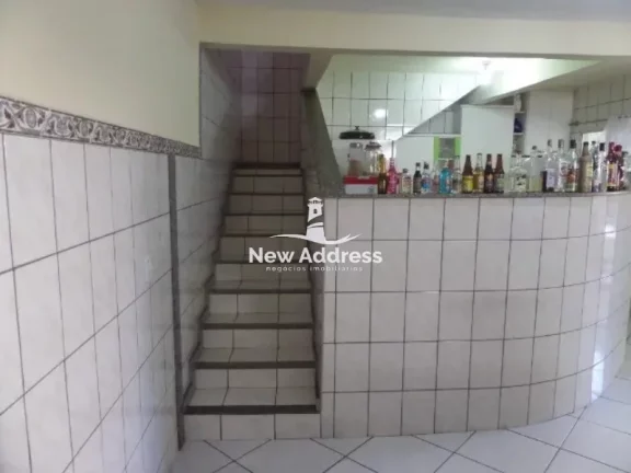 Imagem Casa com 5 quartos, 3 banheiros, 180 m², 1 suíte com closet e 2 vagas. Agende sua visita!