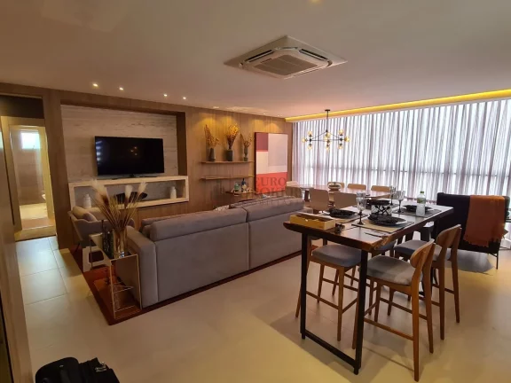 Imagem Apartamento com 03 suítes no Centro de Balneário Camboriú