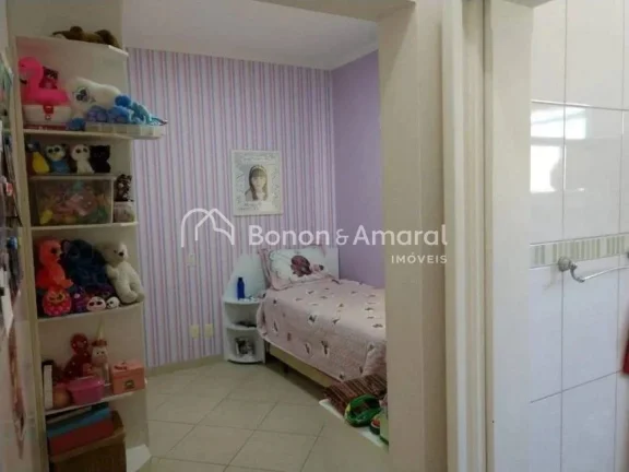 Imagem Casa com 3 Quartos e 4 banheiros à Venda, 180 m² por R$ 1.110.000