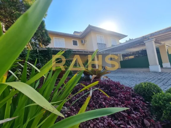 Imagem Uma bela casa com 4 quartos sendo 3 suítes, ficam no imóvel splits, sala ampla, sala de Tv, cozinh...