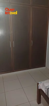 Imagem Imperdível casa à venda em Ribeirão Preto-SP, no bairro Parque Residencial Lagoinha! 3 quartos, 1 suíte, 1 sala, 2 banheiros, 4 vagas de garagem e 220m² de área. Confira!