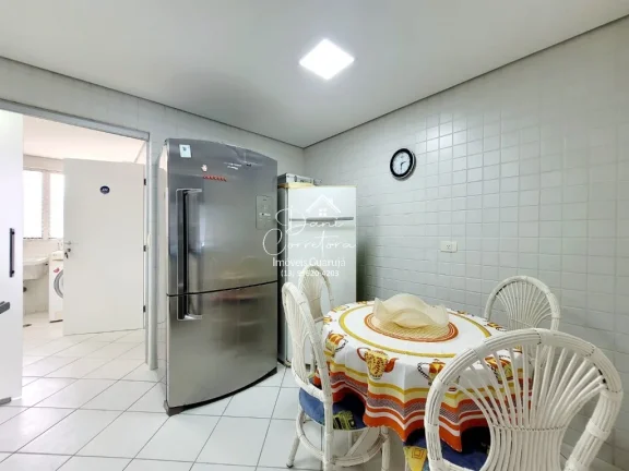 Imagem Apartamento à venda no Morro do Maluf, Guarujá-SP: 3 quartos, 3 suítes, 2 salas e 186m² - Imperdível!
