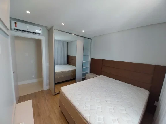 Imagem Apartamento com 4 dormitórios à venda sendo 4 suítes, 140.19 m² por - R$ 7.399.000,00 - Centro - Bal. Camboriú/SC